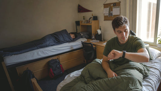 Ways to Wake Up Quietly in a Dorm